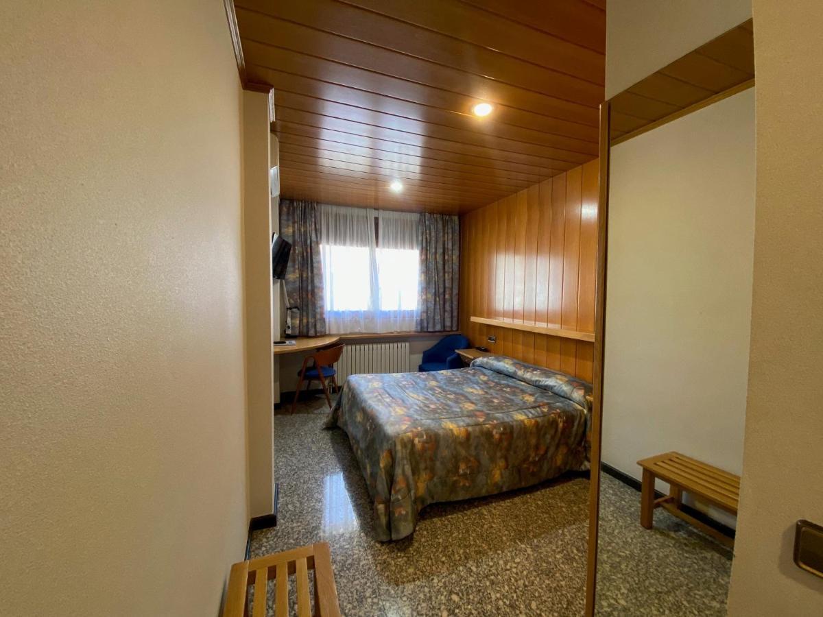 Hotel Sant Antoni Ribes De Freser Exterior photo