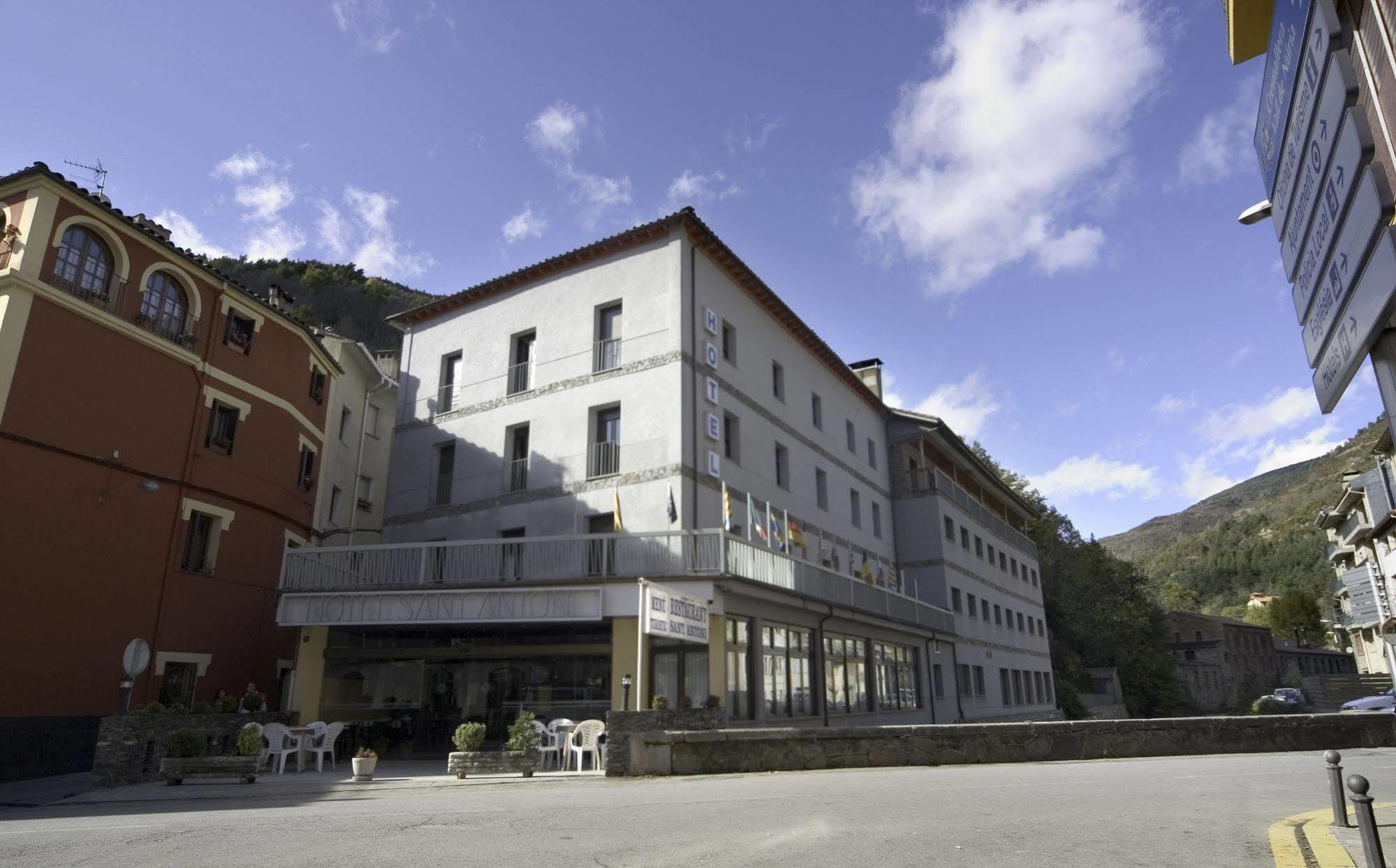 Hotel Sant Antoni Ribes De Freser Exterior photo